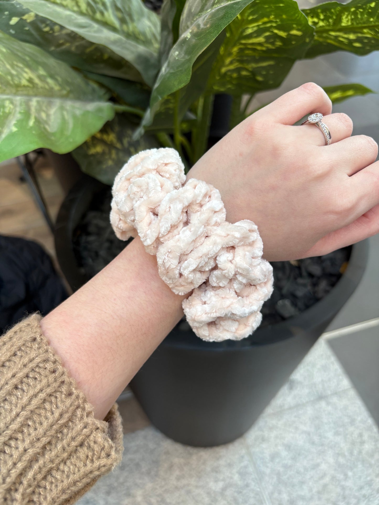 Crochet Scrunchie